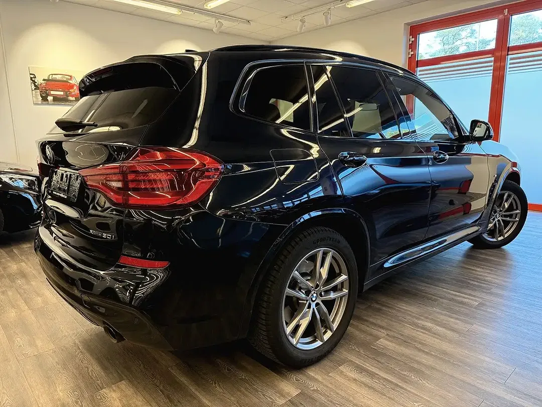 BMW X3 - Thumbnail 2