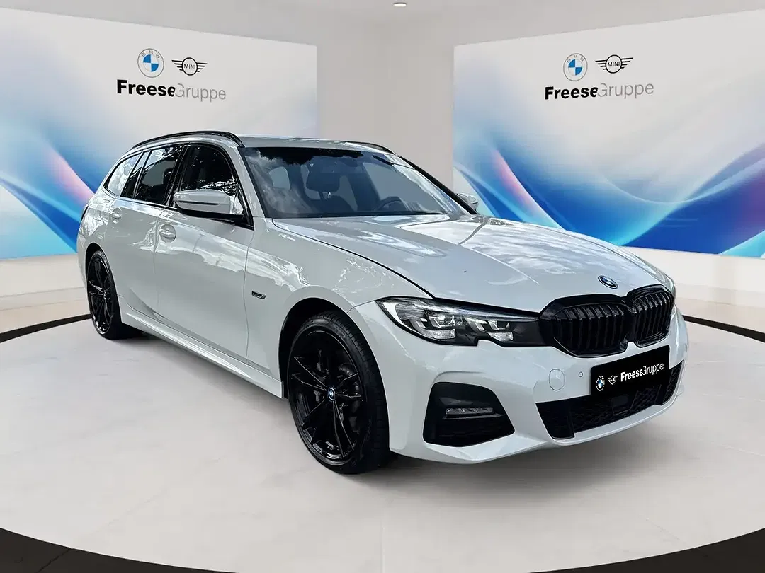 BMW 330 - Thumbnail 8