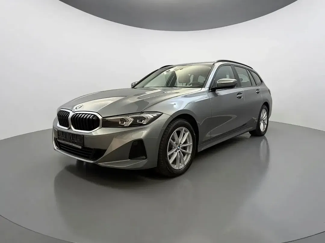 BMW 320 - Thumbnail 1