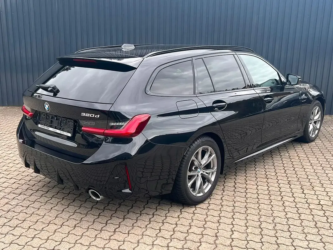 BMW 320 - Thumbnail 10