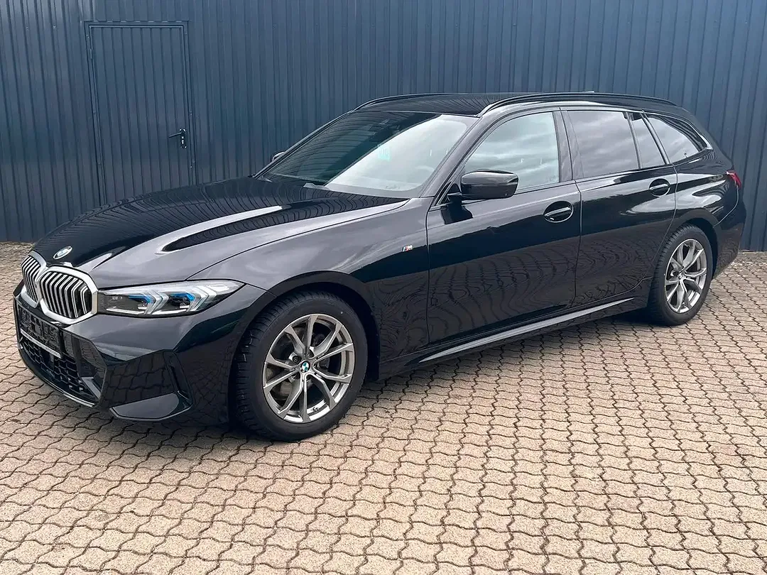 BMW 320 - Thumbnail 5