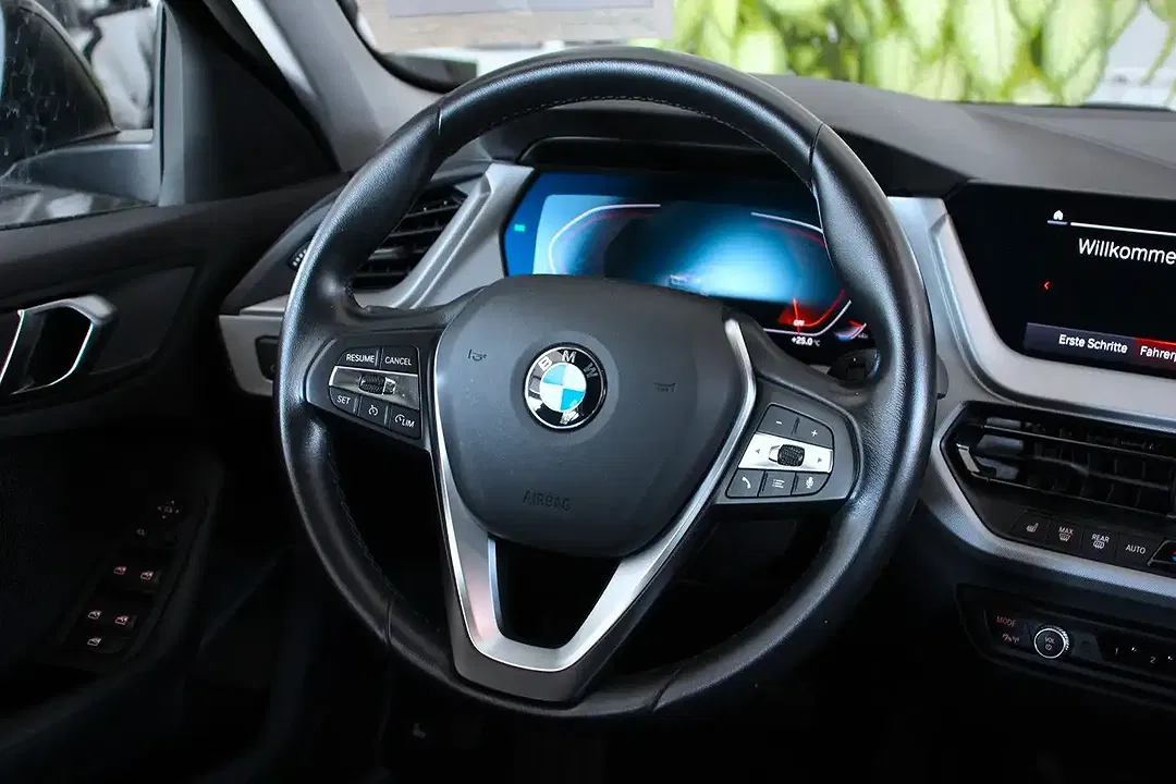 BMW 118 - Thumbnail 15