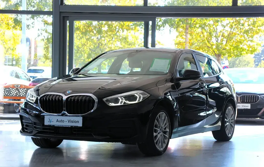 BMW 118 - Thumbnail 3