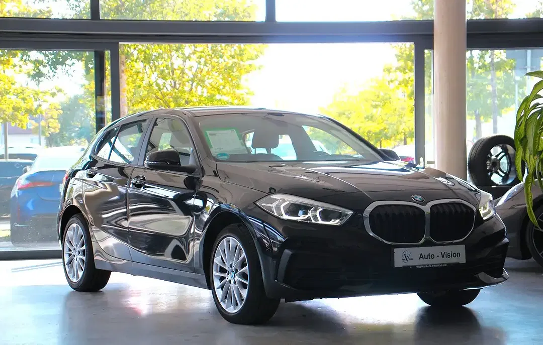BMW 118 - Thumbnail 5