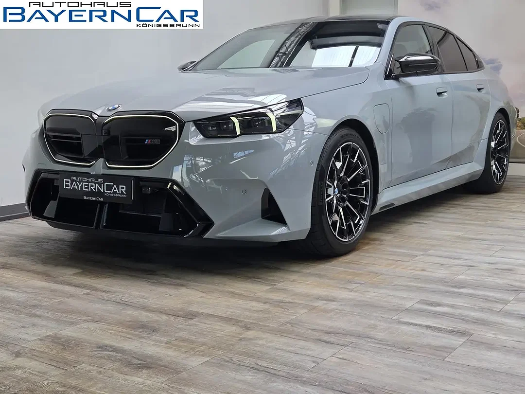 BMW M5 - Afbeelding 1