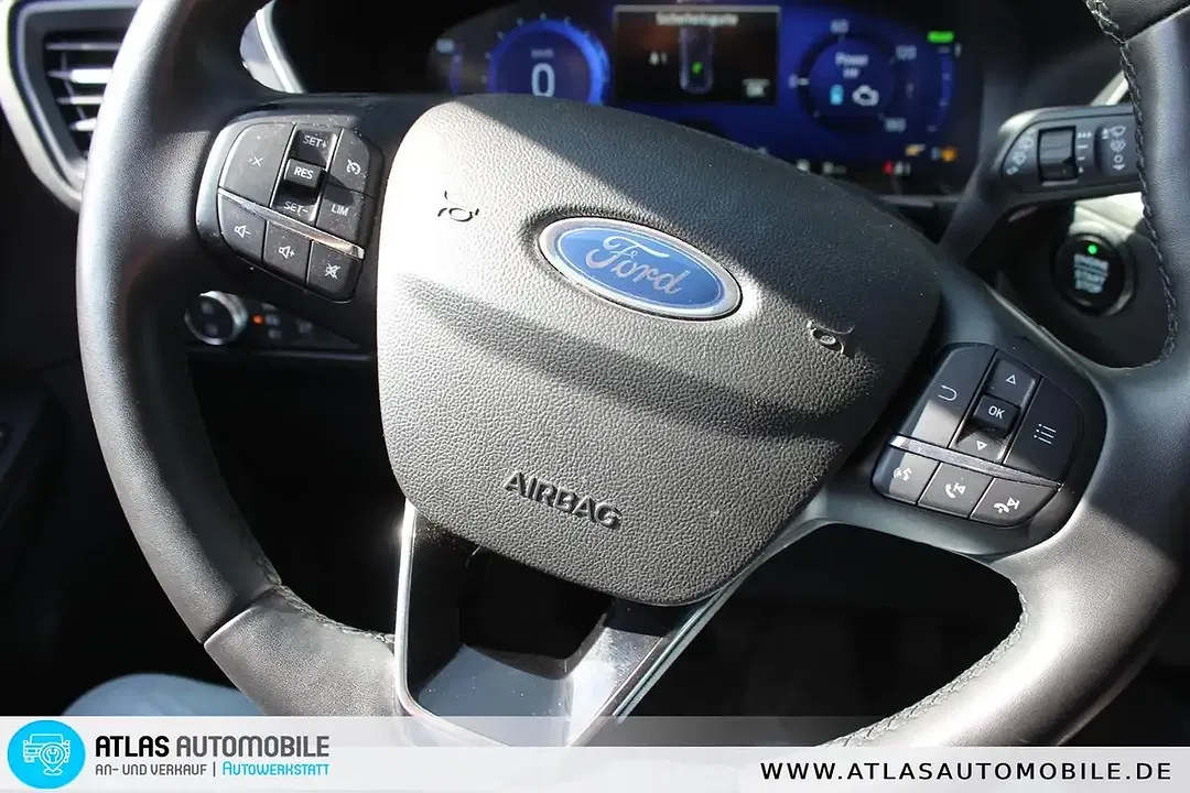 Ford Kuga - Thumbnail 8