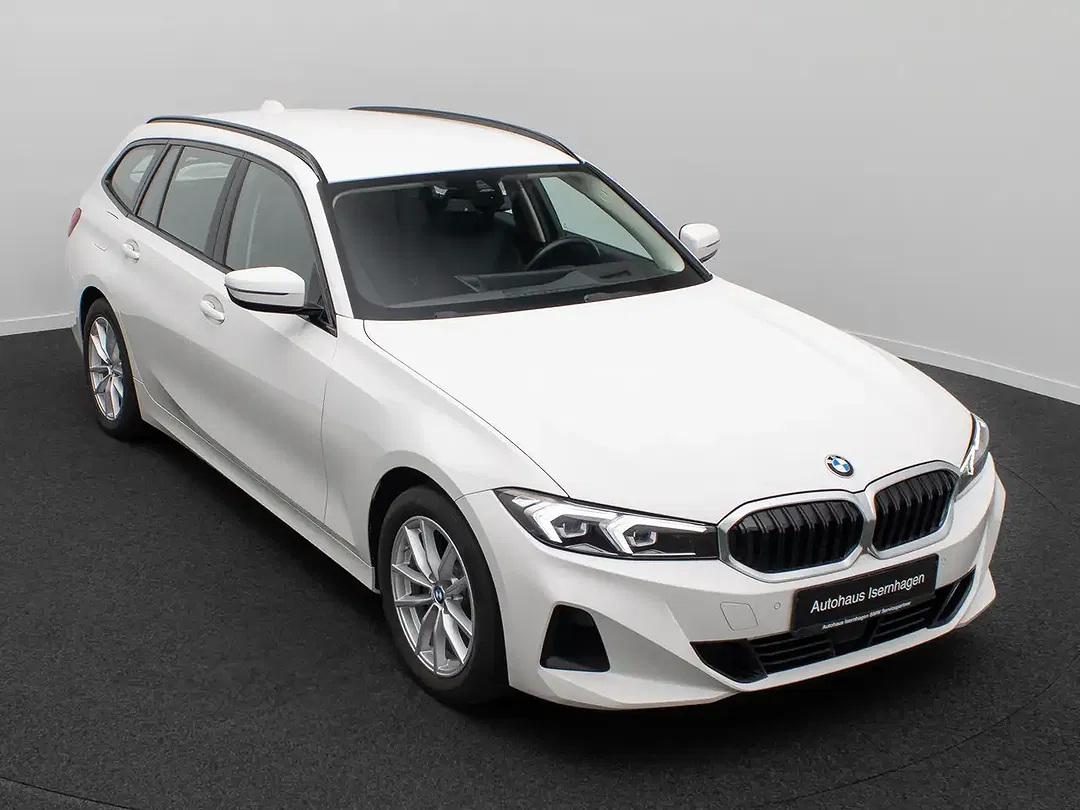 BMW 320 - Thumbnail 3