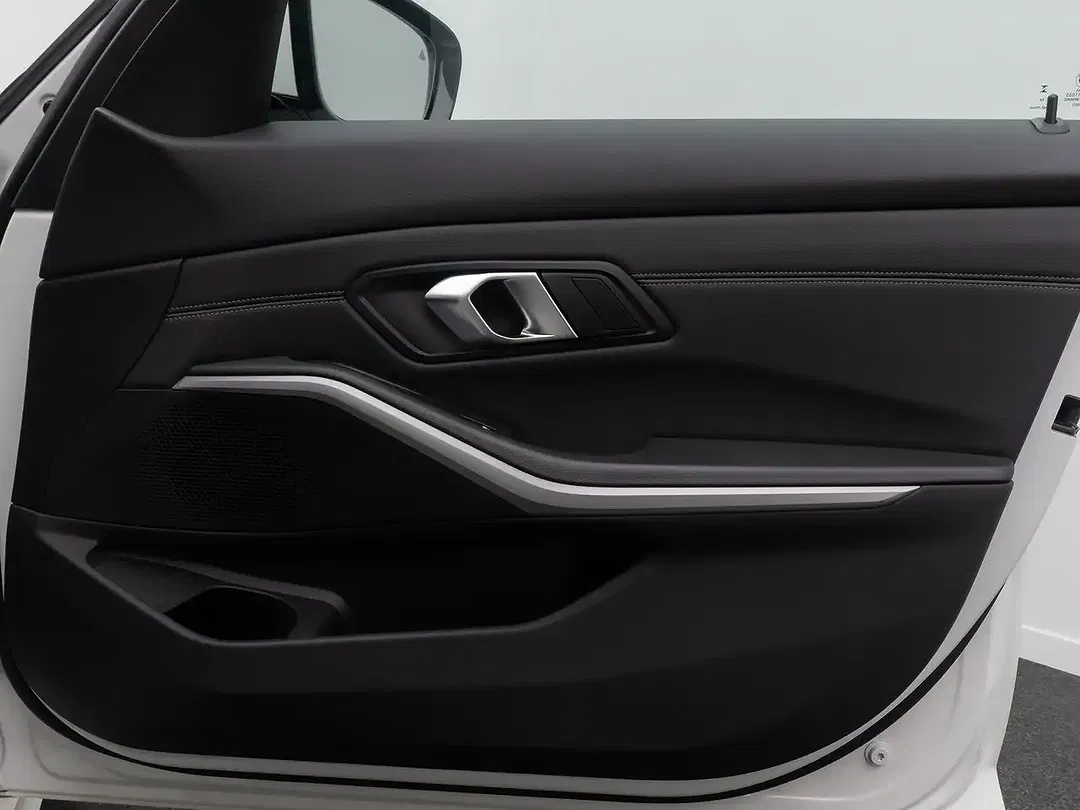 BMW 320 - Thumbnail 32