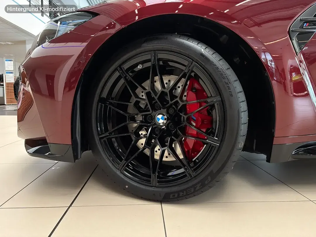 BMW M3 - Thumbnail 3
