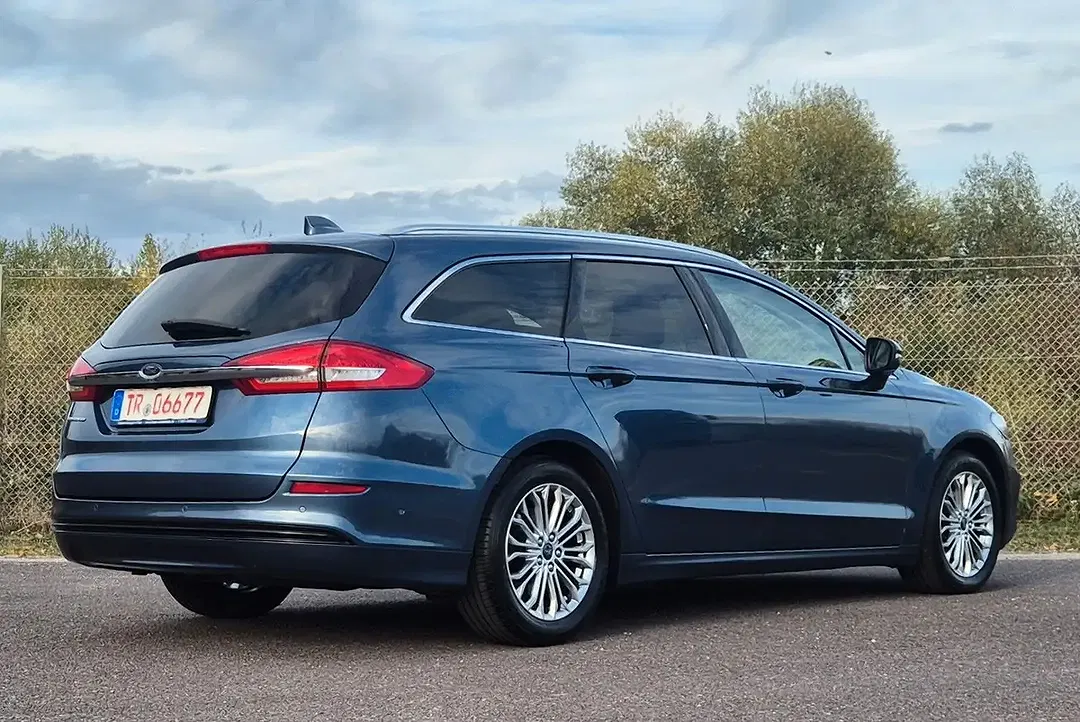 Ford Mondeo - Thumbnail 8