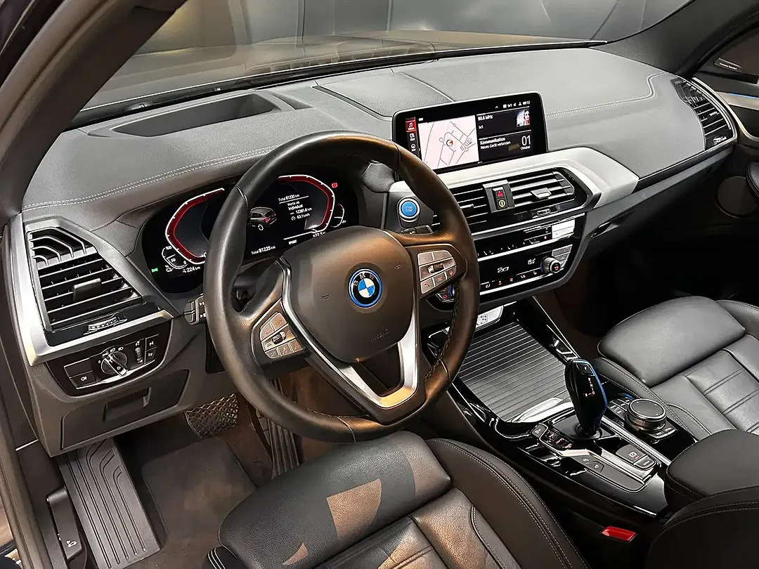BMW X3 - Thumbnail 12