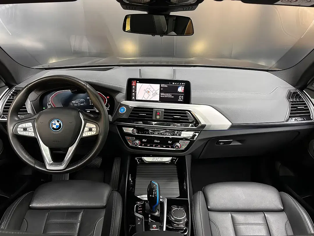 BMW X3 - Thumbnail 13