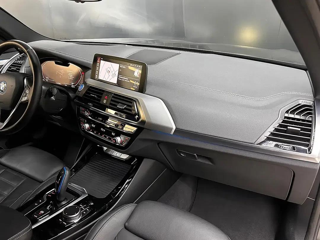 BMW X3 - Thumbnail 14