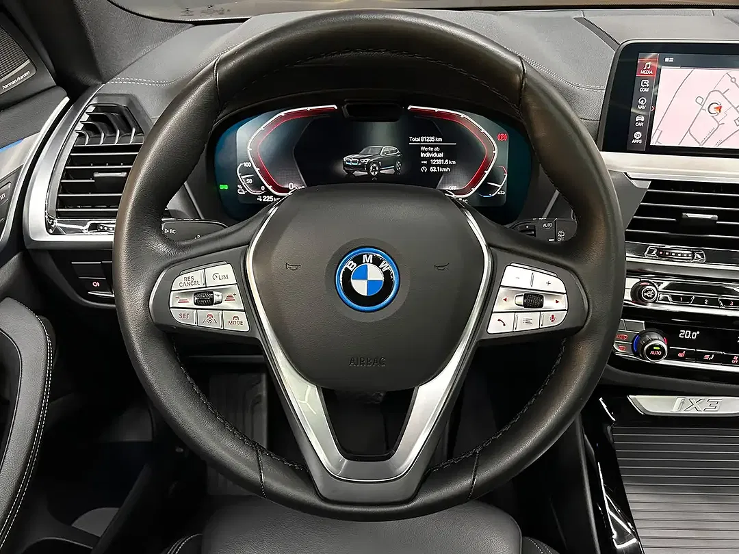 BMW X3 - Thumbnail 15