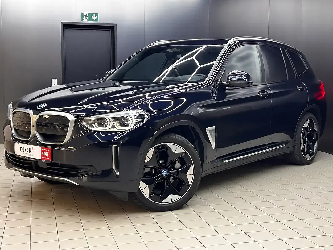 BMW X3 - Thumbnail 3