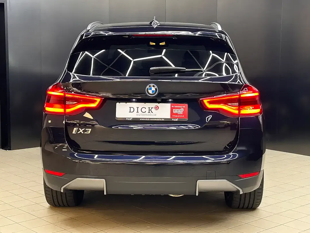 BMW X3 - Thumbnail 6