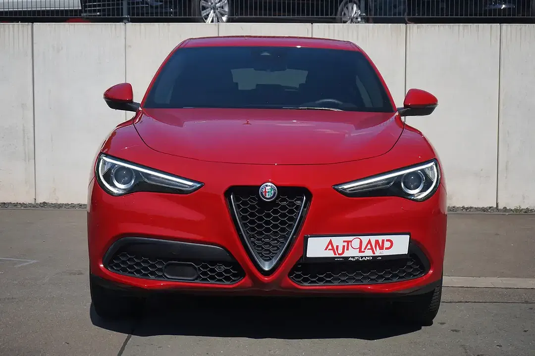 Alfa Romeo Stelvio - Thumbnail 7
