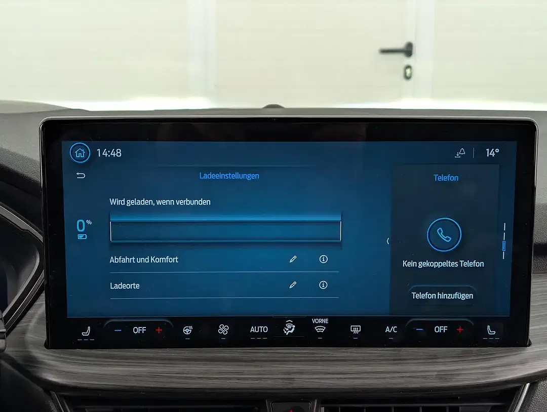 Ford Kuga - Thumbnail 13