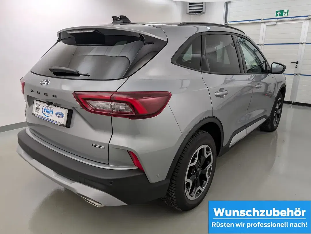 Ford Kuga - Thumbnail 4