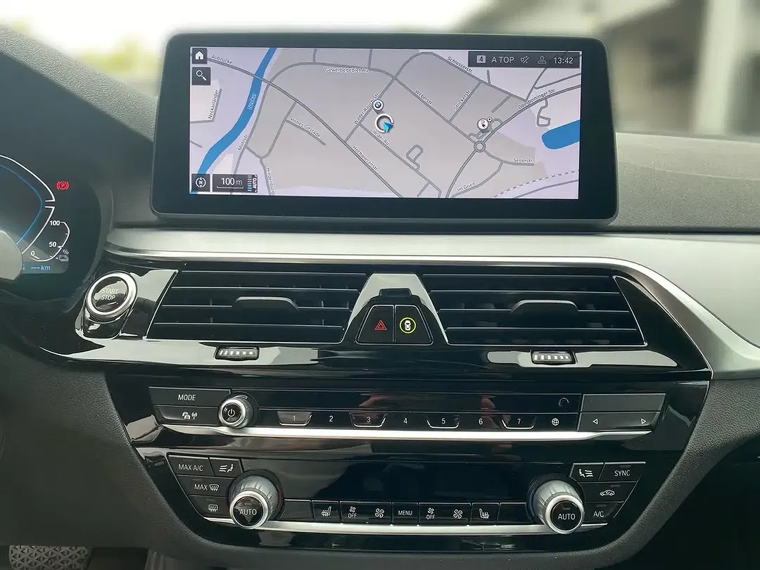 BMW 530 - Thumbnail 9