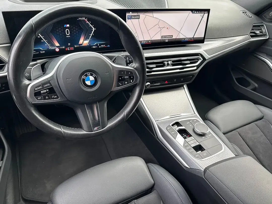 BMW 330 - Thumbnail 11