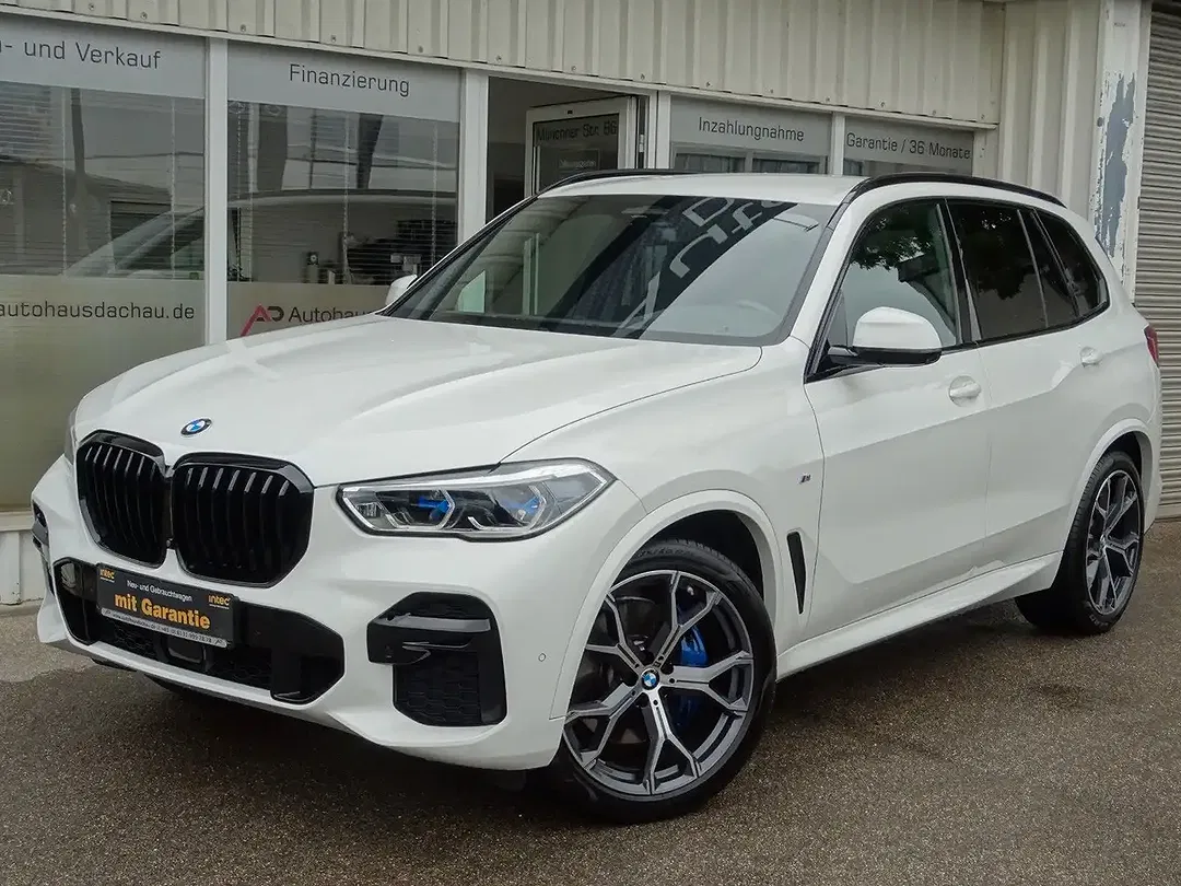 BMW X5 - Thumbnail 3