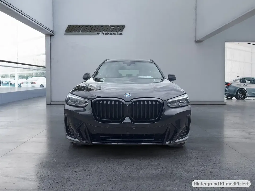 BMW X3 - Thumbnail 2