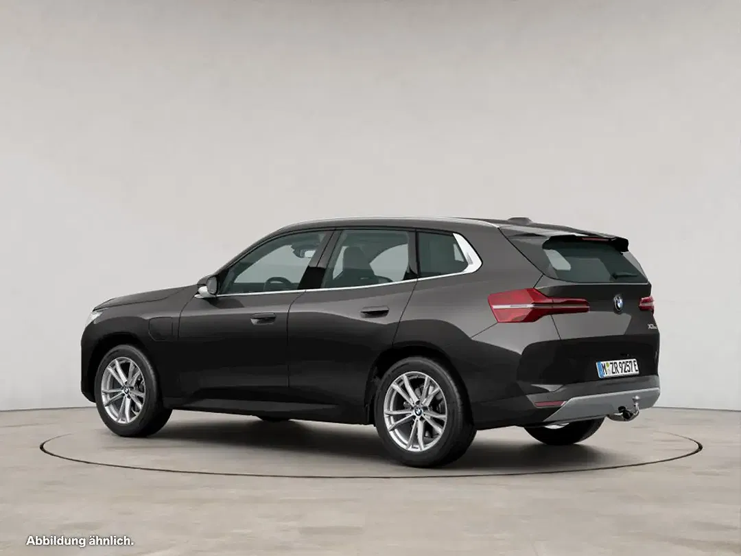 BMW X3 - Thumbnail 6