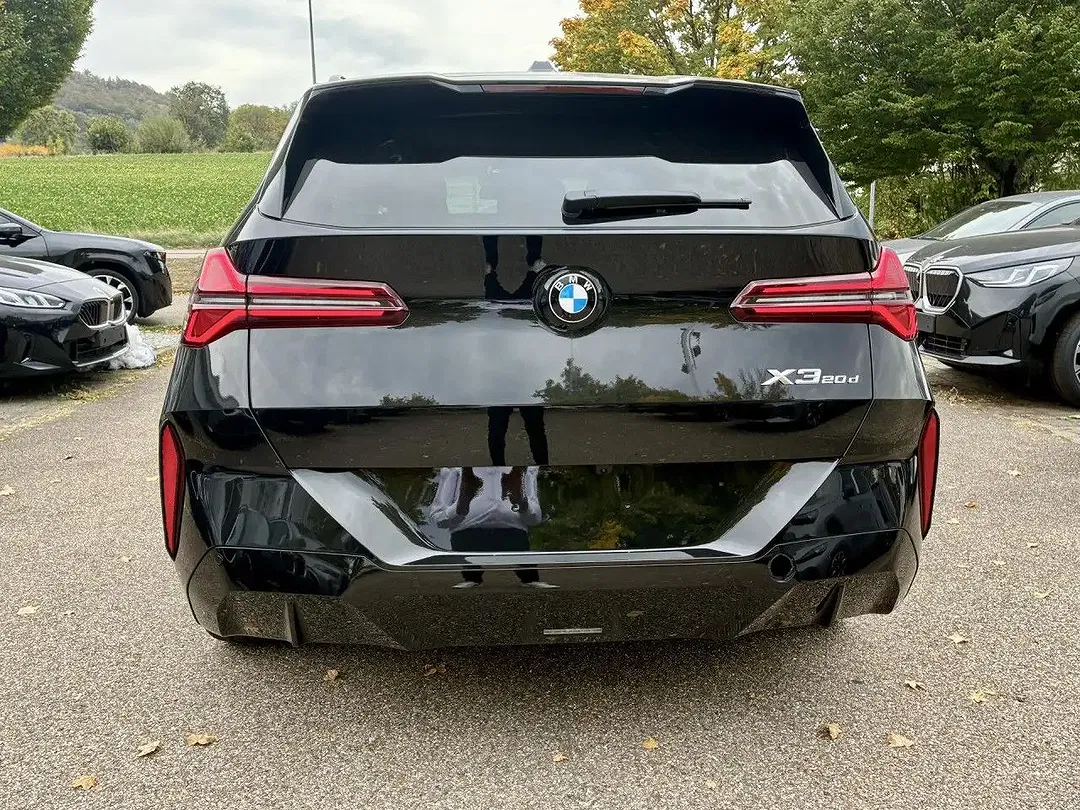 BMW X3 - Thumbnail 6