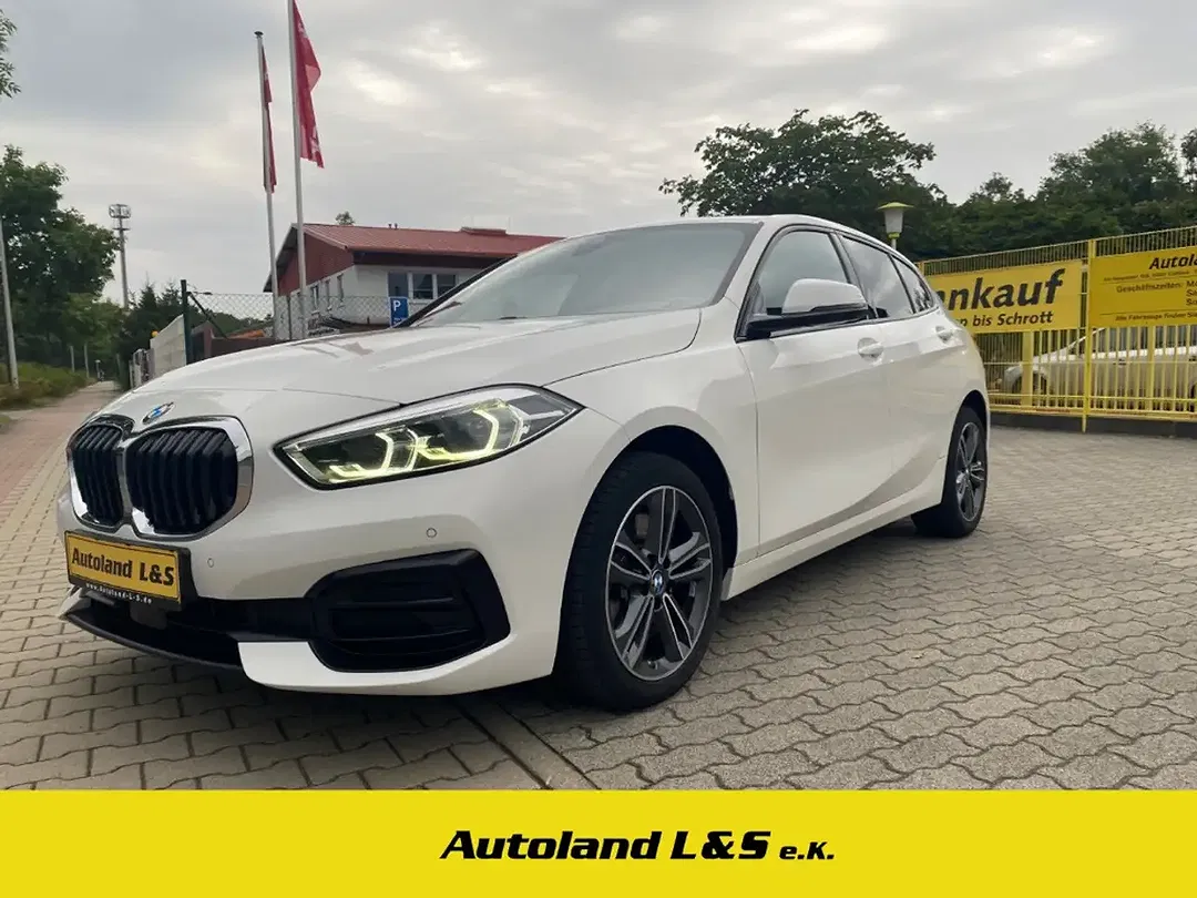 BMW 120 - Thumbnail 1