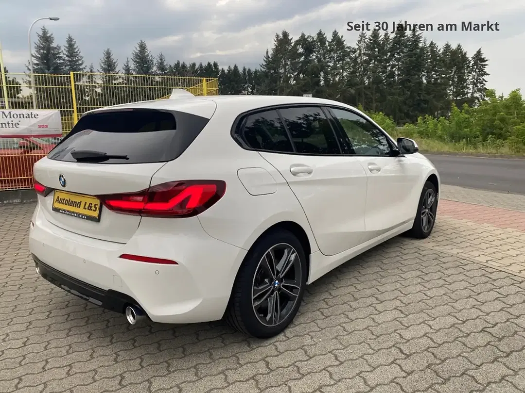 BMW 120 - Thumbnail 3