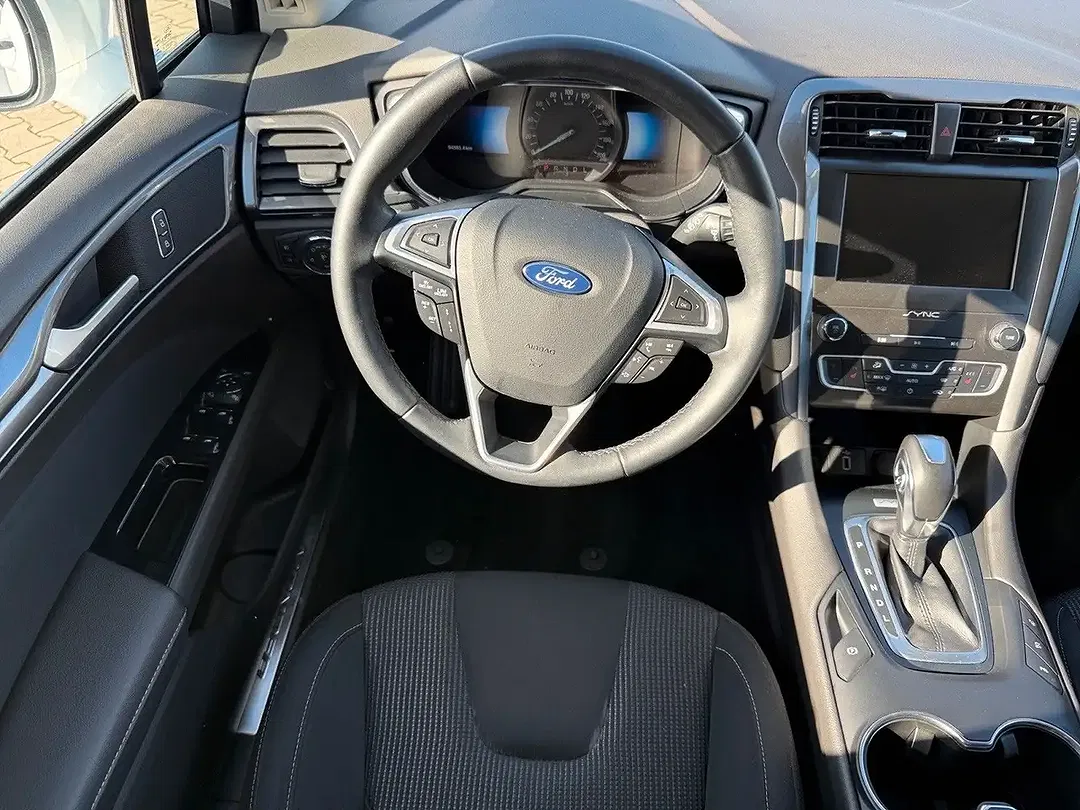 Ford Mondeo - Thumbnail 12