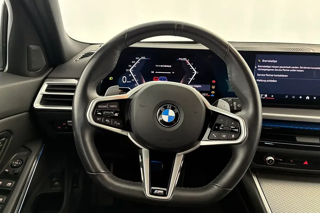 BMW 330 - Thumbnail 10