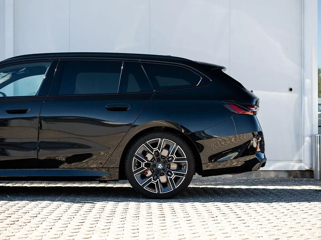 BMW 540 - Thumbnail 10