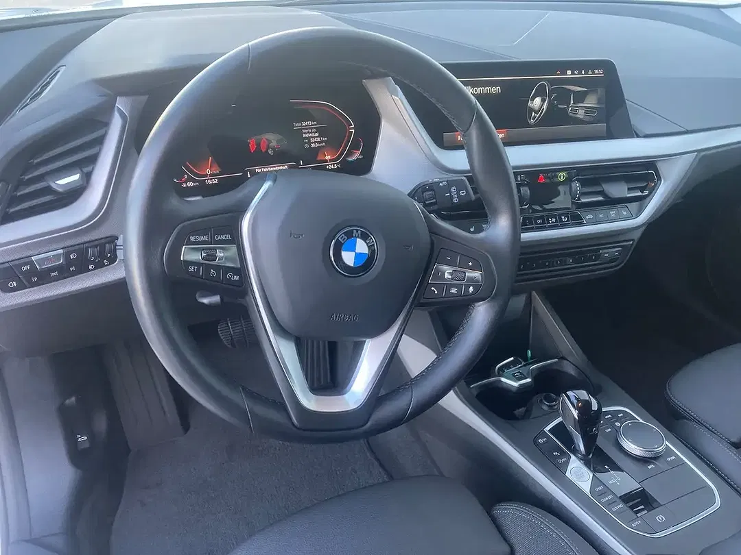 BMW 118 - Thumbnail 12