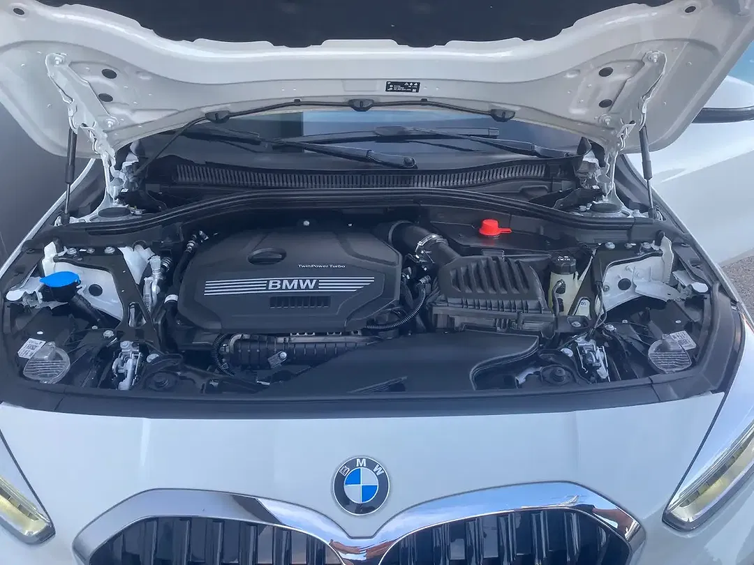 BMW 118 - Thumbnail 13