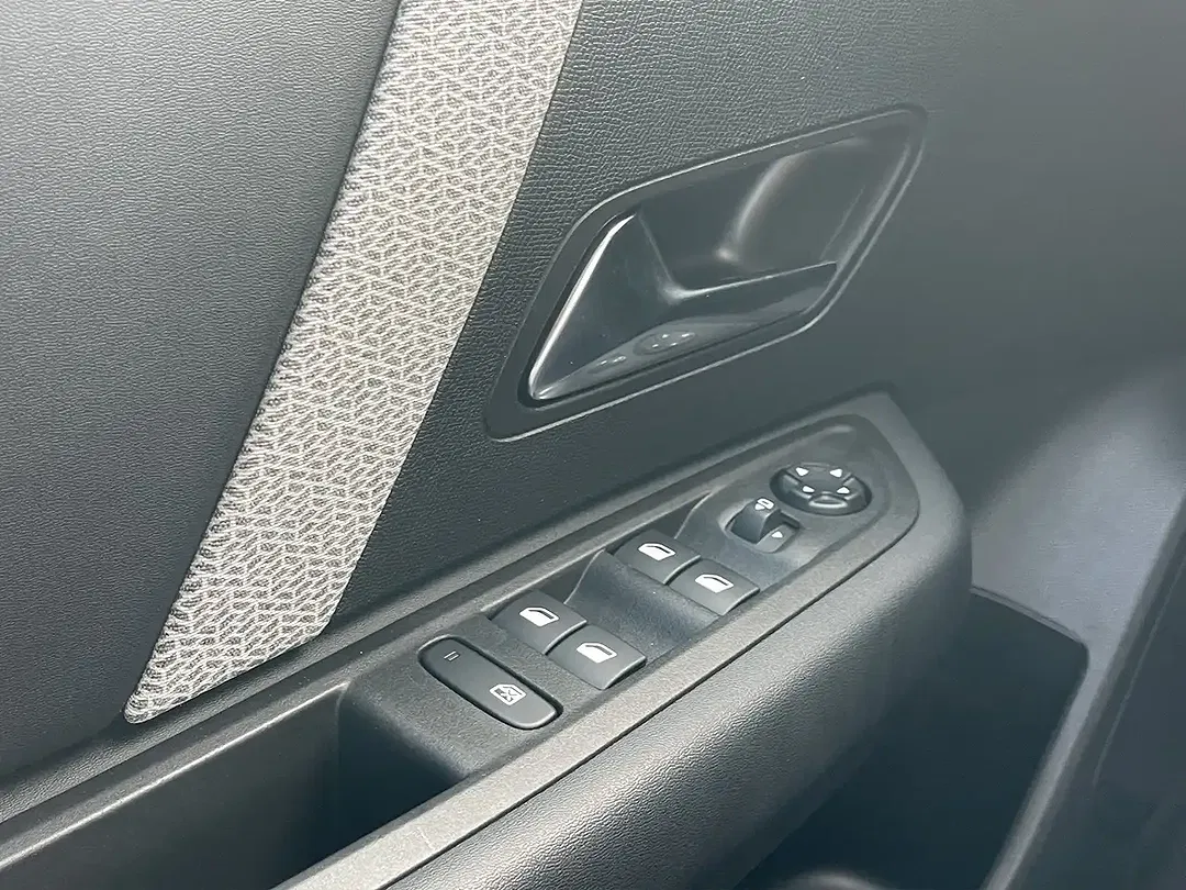 Citroen C4 - Thumbnail 22