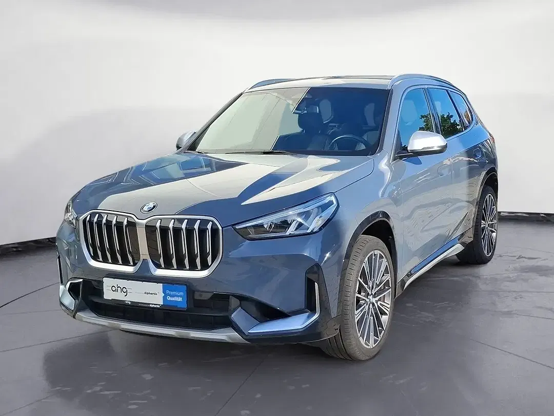 BMW X1 - Thumbnail 2