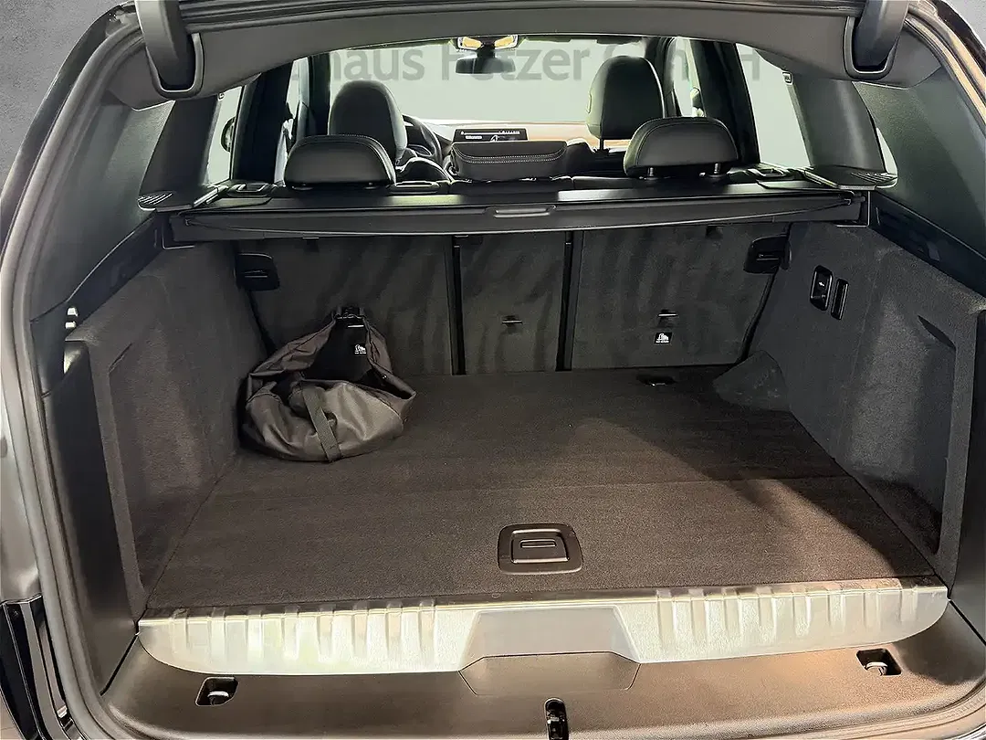 BMW X3 - Thumbnail 10