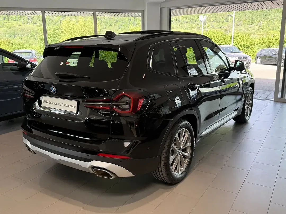 BMW X3 - Thumbnail 16