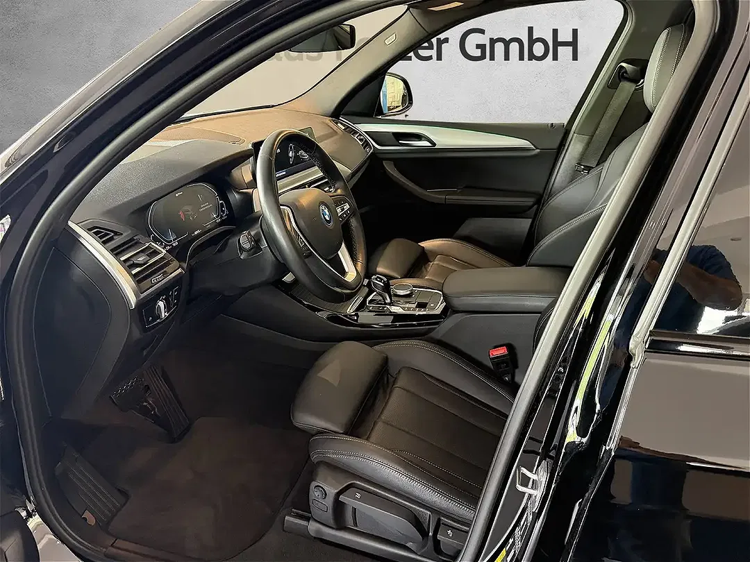 BMW X3 - Thumbnail 4