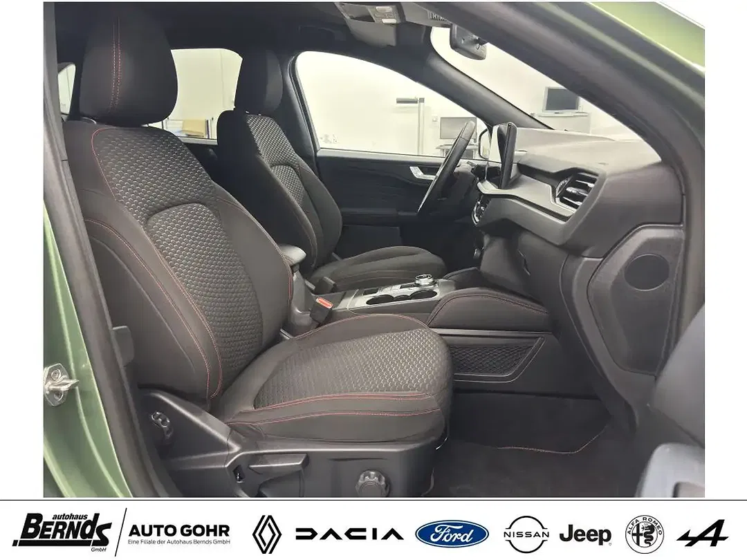 Ford Kuga - Thumbnail 3
