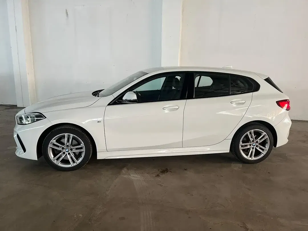BMW 118 - Thumbnail 3