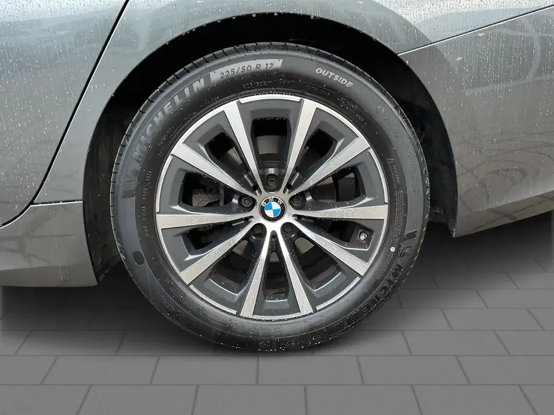 BMW 318 - Thumbnail 6