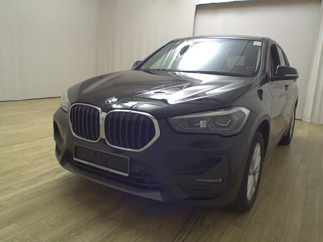 BMW X1 - Thumbnail 2
