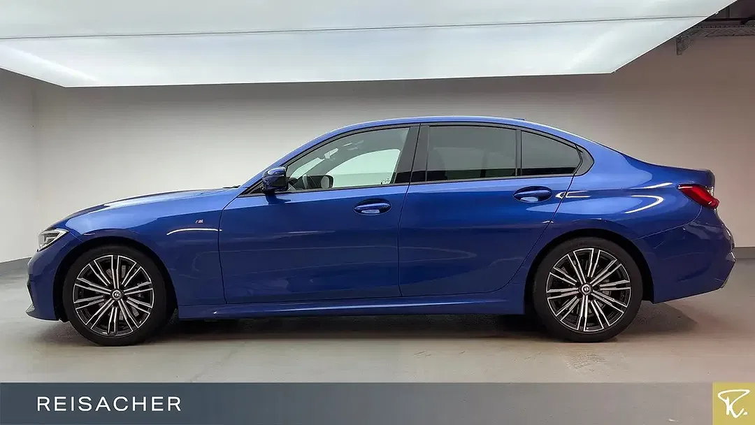 BMW 330 - Thumbnail 9