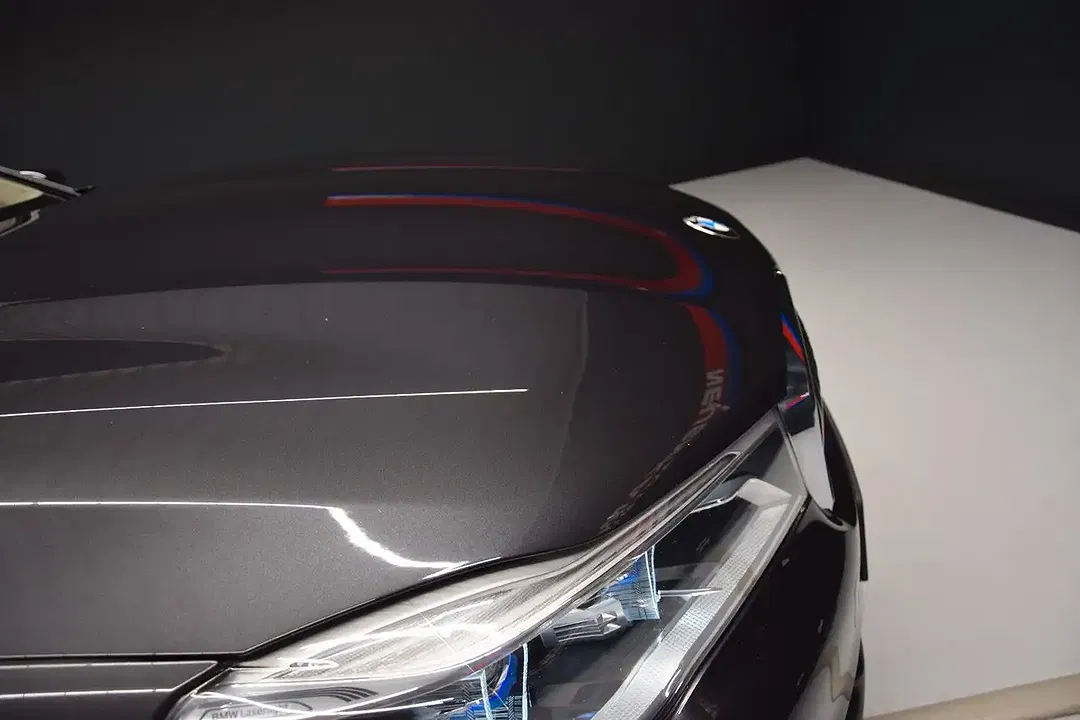 BMW 750 - Thumbnail 33