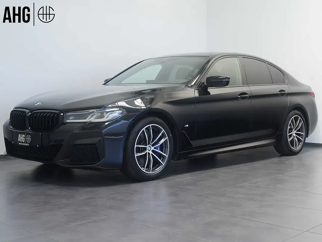 BMW 520 - Thumbnail 1