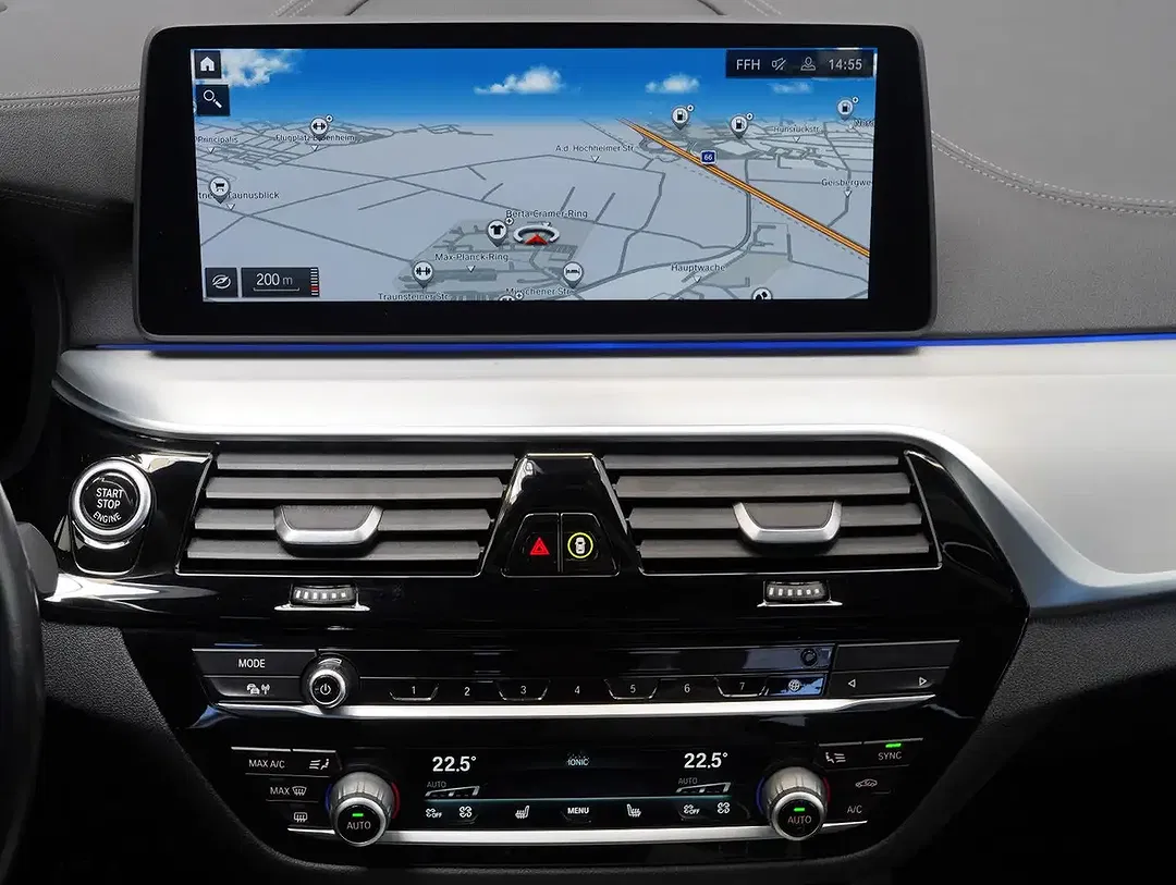 BMW 520 - Thumbnail 11