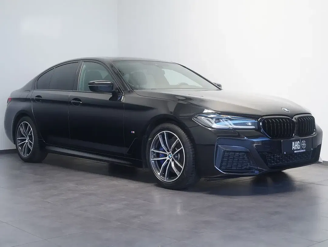 BMW 520 - Thumbnail 2